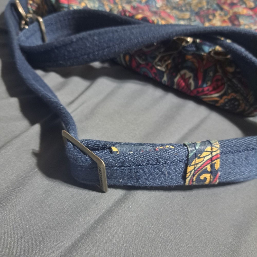 Travelon Anti Theft Travel Quilted Crossbody Bag Paisley Floral Pockets Zippers - Picture 3 of 12